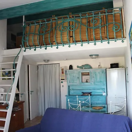 De La Couleur Aux Marquises *