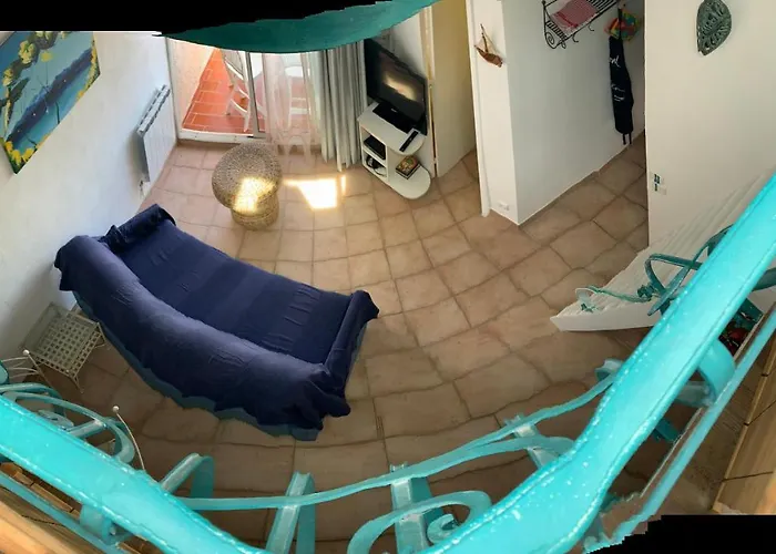 De La Couleur Aux Marquises Apartament